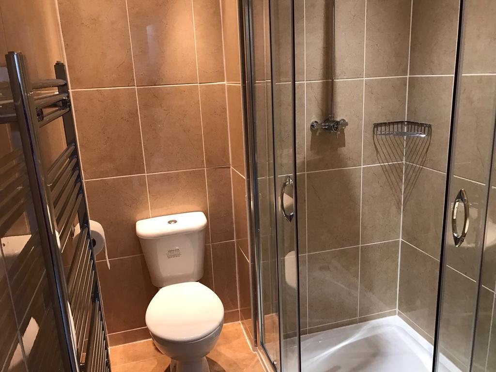 The Waverley Inn Дінгволл Екстер'єр фото